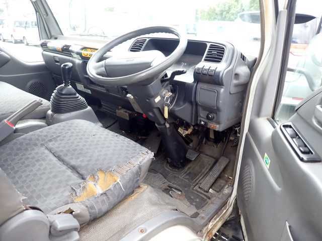 2005 Isuzu Elf 3.0t ボトルカー auction photo 8