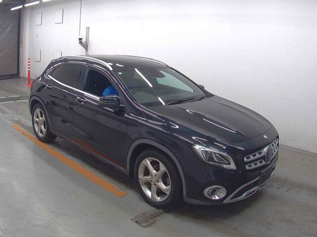 Japan Auction Vehicles 8 2017 Mercedes-Benz GLA-Class GLA220 4MATIC 4WD auction photo
