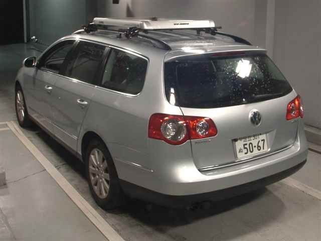 2008 Volkswagen フォルクスワーゲン パサー ヴァリアント2.0 auction photo 2