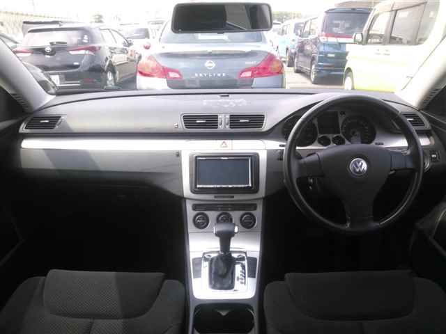 2008 Volkswagen フォルクスワーゲン パサー ヴァリアント2.0 auction photo 8