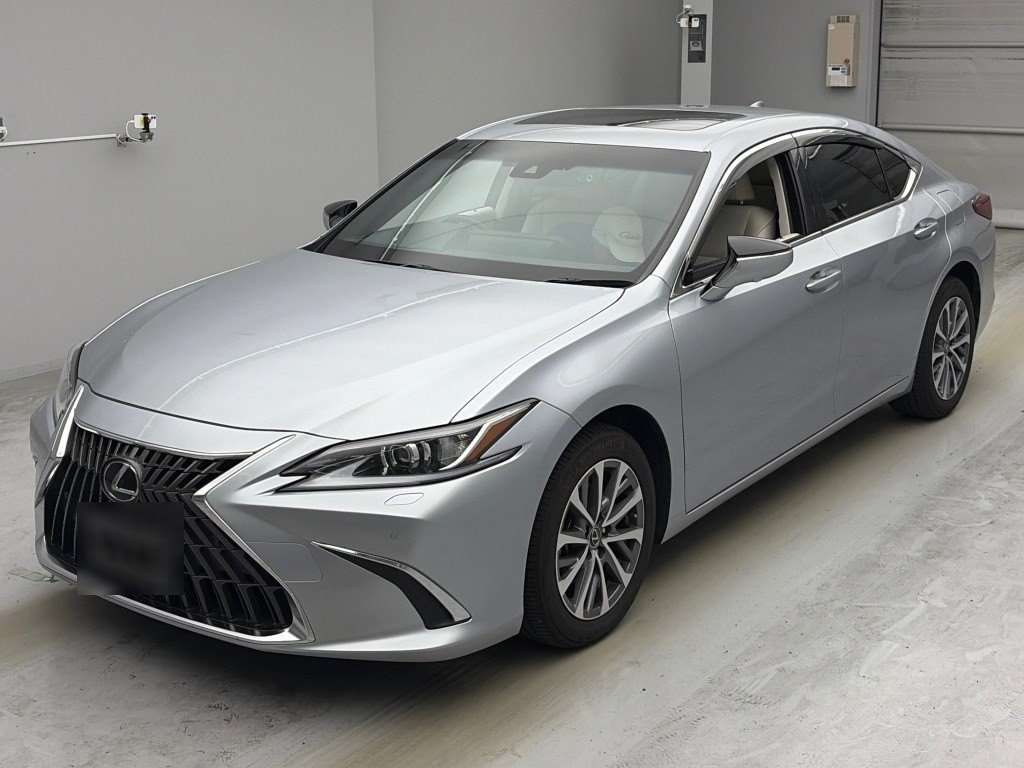 2024 Lexus ES ES300h Japan auction vehicle