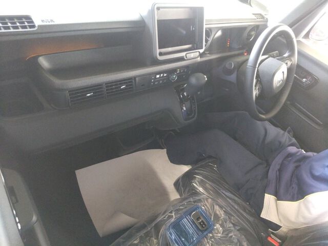 2026 Honda N-BOX Black Style auction photo 3