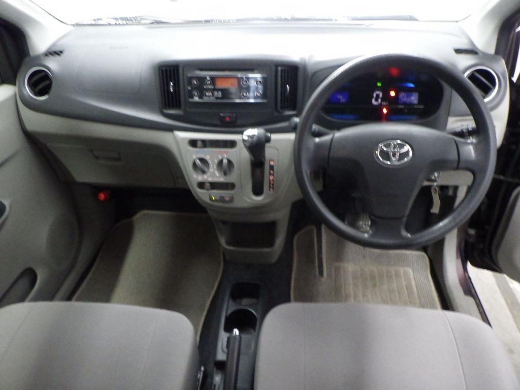 2013 Toyota Pixis Epoch X SA auction photo 3