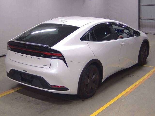 2023 Toyota Prius U 4WD auction photo 5