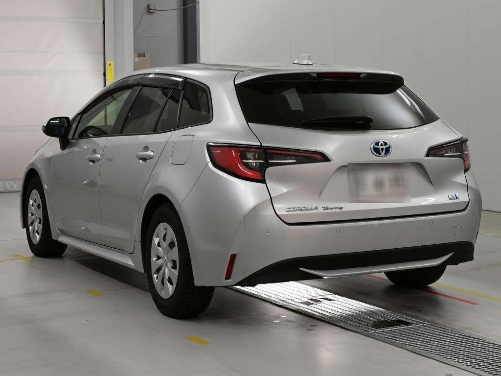 2022 Toyota Corolla Touring ハイブリッド G-X auction photo 6