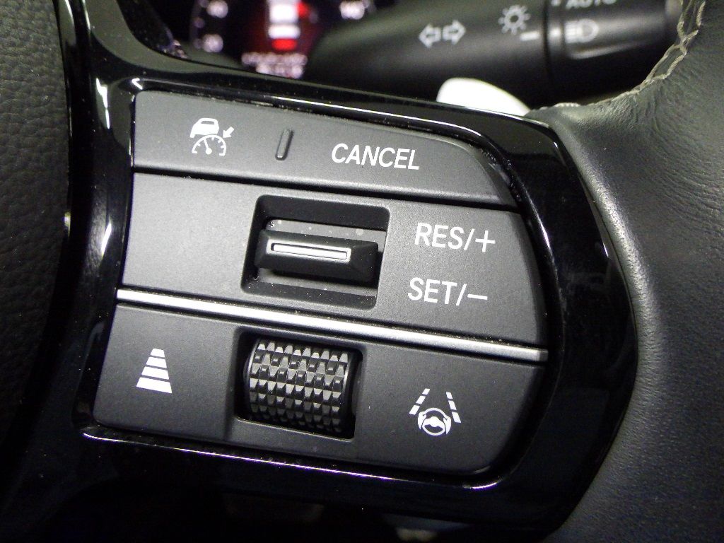 2023 Honda ZR-V e:HEV Z auction photo 11