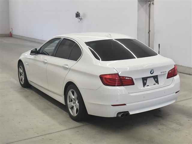 2011 BMW BMW5シリーズ 523i auction photo 2
