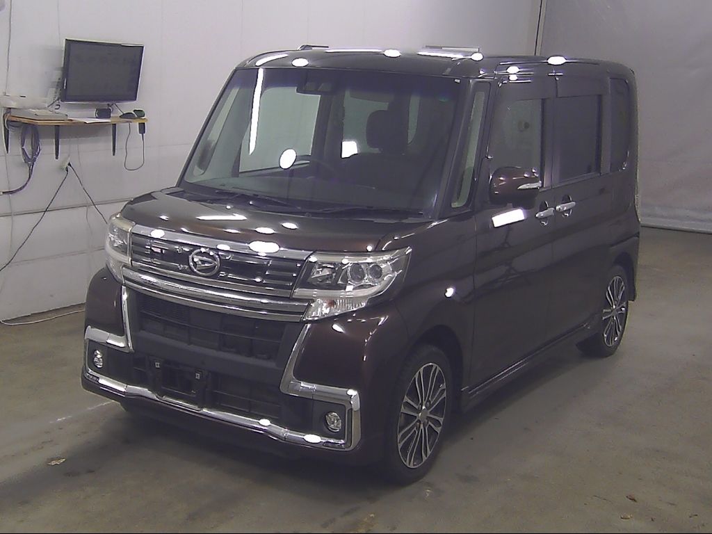 2017 Daihatsu Tanto Custom RS Top Edition SAIII auction photo 4