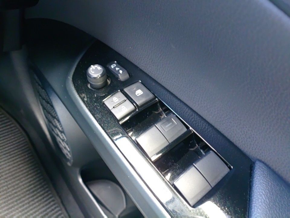 2021 Toyota Prius auction photo 14