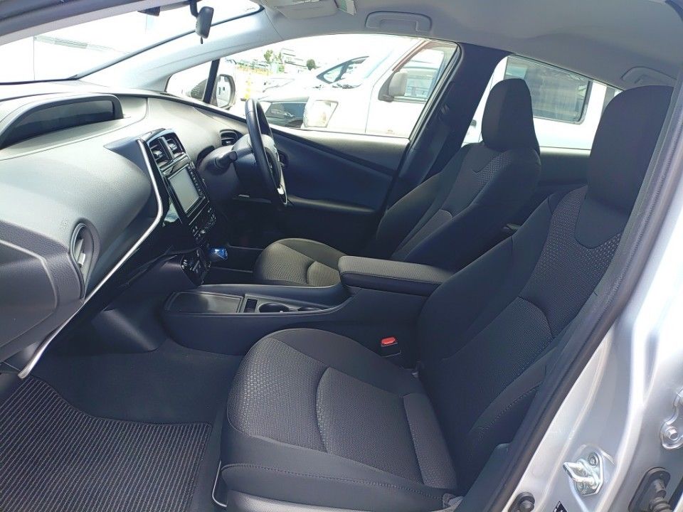 2021 Toyota Prius auction photo 16