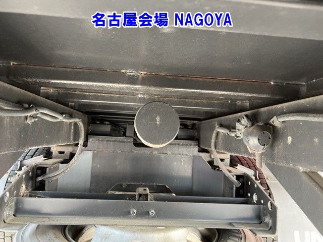 2020 Mitsubishi Fuso Canter Loader auction photo 15
