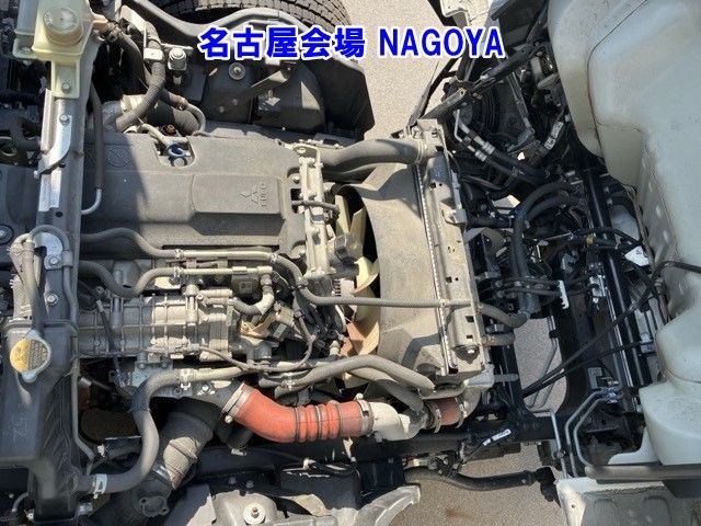 2020 Mitsubishi Fuso Canter Loader auction photo 21