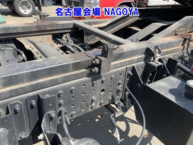 2020 Mitsubishi Fuso Canter Loader auction photo 12