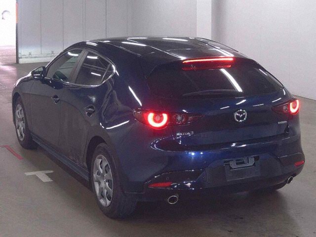 2023 Mazda 3ファストバック auction photo 2