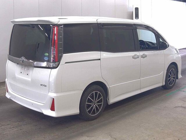2019 Toyota Noah SI WXB 2 auction photo 5
