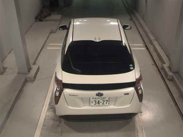 2015 Toyota Prius S auction photo 7