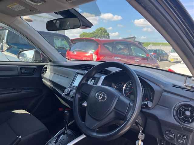 2016 Toyota Corolla Fielder 1.5X auction photo 3