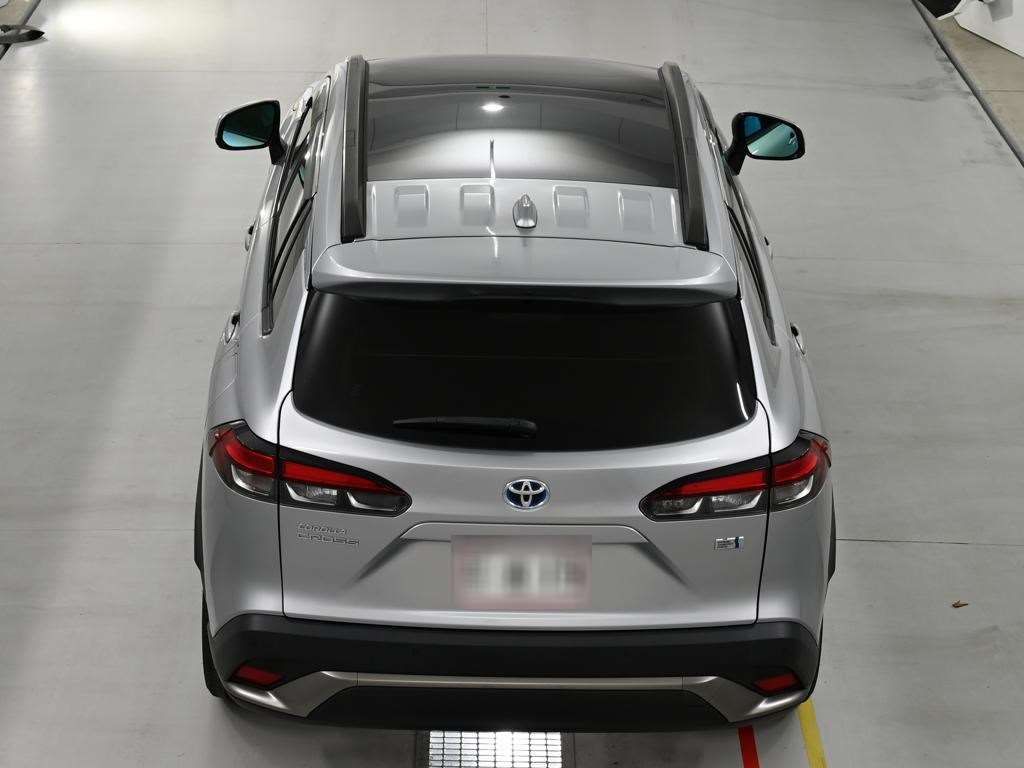 2021 Toyota Corolla Cross ハイブリッド Z 4WD auction photo 8