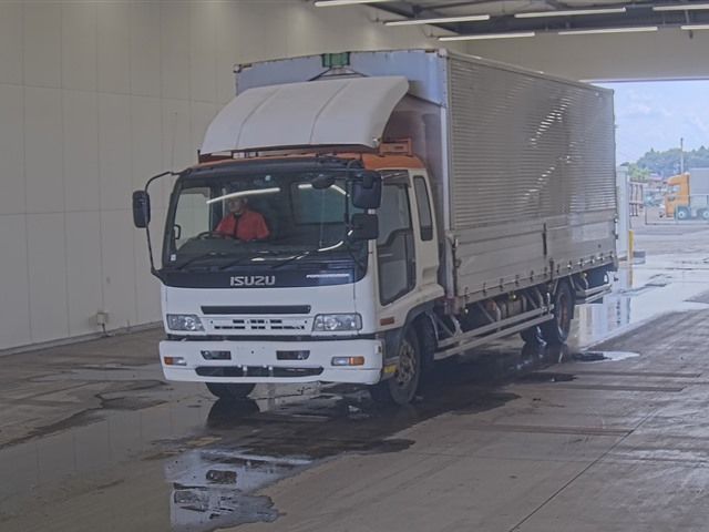 2006 Isuzu Forward Japan auction vehicle