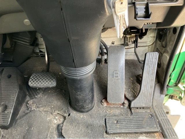2006 Isuzu Forward auction photo 4