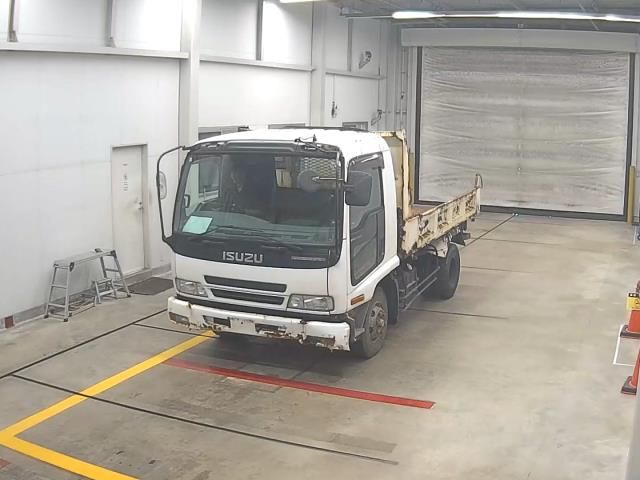 Japan Auction Vehicles 10 2005 Isuzu Forward ダンプ auction photo