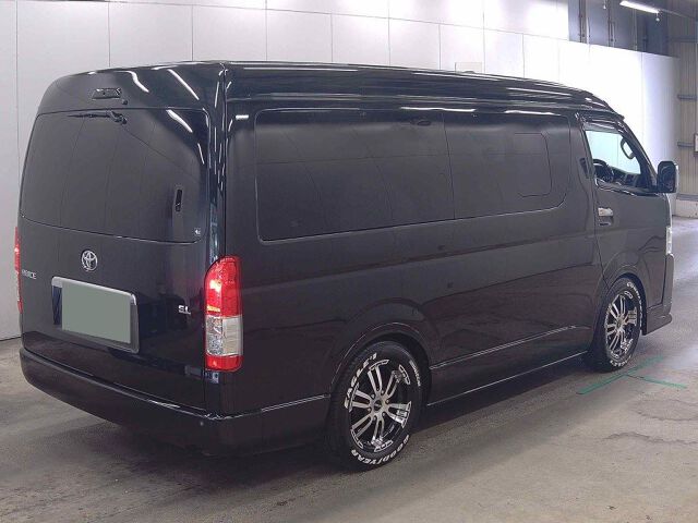 2024 Toyota Hiace GL auction photo 5