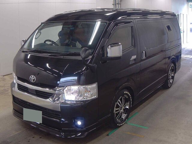 2024 Toyota Hiace GL auction photo 4