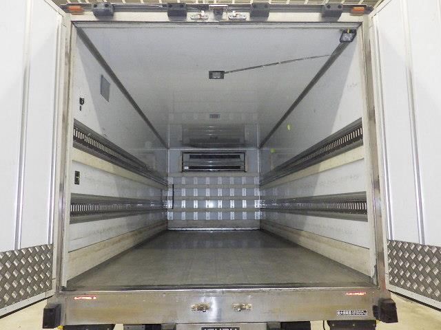 2012 Isuzu Forward 冷蔵・冷凍車 auction photo 4