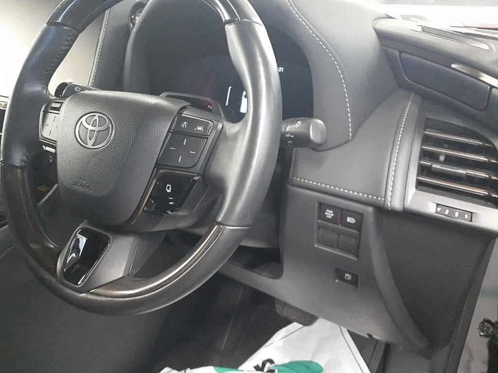 2024 Toyota Alphard Z auction photo 9