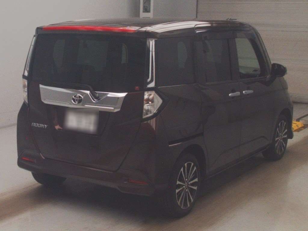 2023 Toyota Roomy Custom G auction photo 2