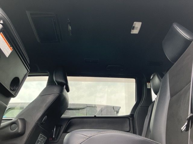 2019 Toyota Noah ハイブリッドSI WXB2 auction photo 10
