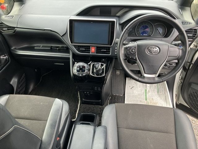 2019 Toyota Noah ハイブリッドSI WXB2 auction photo 4