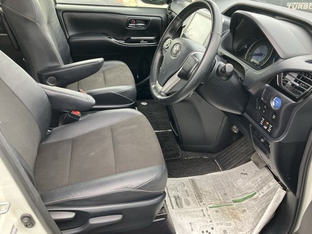 2019 Toyota Noah ハイブリッドSI WXB2 auction photo 8
