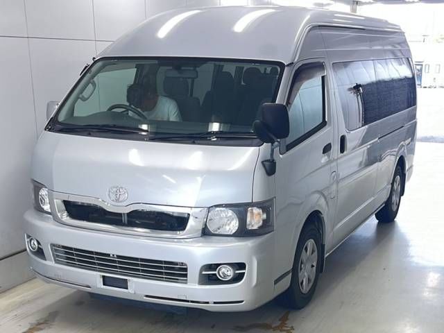 2006 Toyota Hiace GL Japan auction vehicle