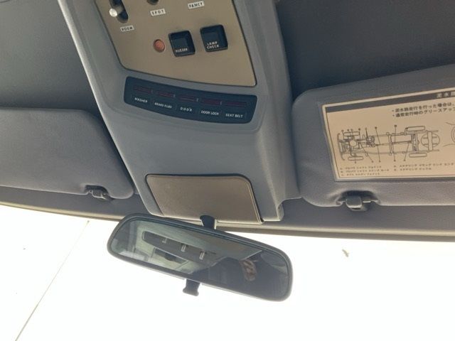 1989 Toyota Hilux 4WD SSR Double Cab auction photo 4