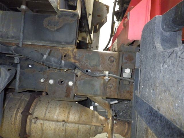 2011 Isuzu Elf クレーン付 auction photo 4