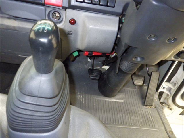 2011 Isuzu Elf クレーン付 auction photo 7