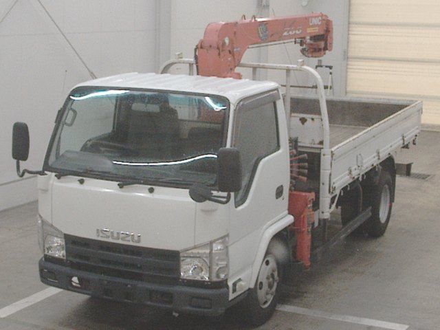 Japan Auction Vehicles 10 2011 Isuzu Elf クレーン付 auction photo