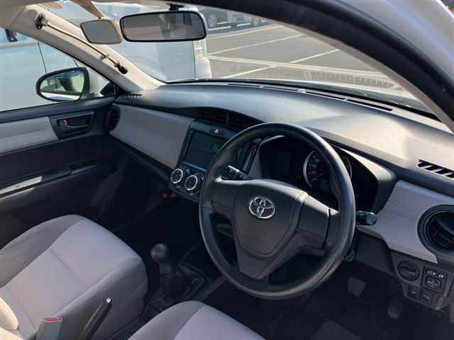 2014 Toyota Corolla Axio 1.5Xビジネスパッケージ auction photo 3