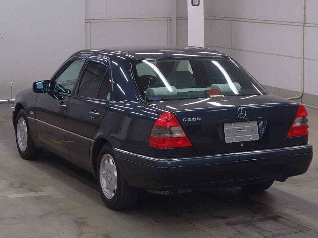 1996 Mercedes-Benz C-Class auction photo 2