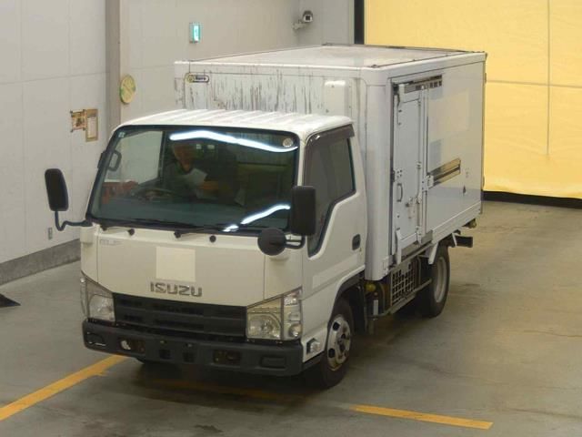 2013 Isuzu Elf Refrigerated and frozen trucks Japan auction vehicle