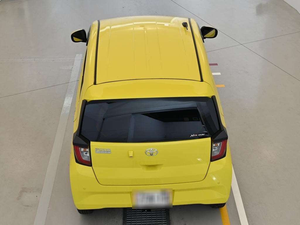 2023 Toyota Pixis Epoch X SA III auction photo 8