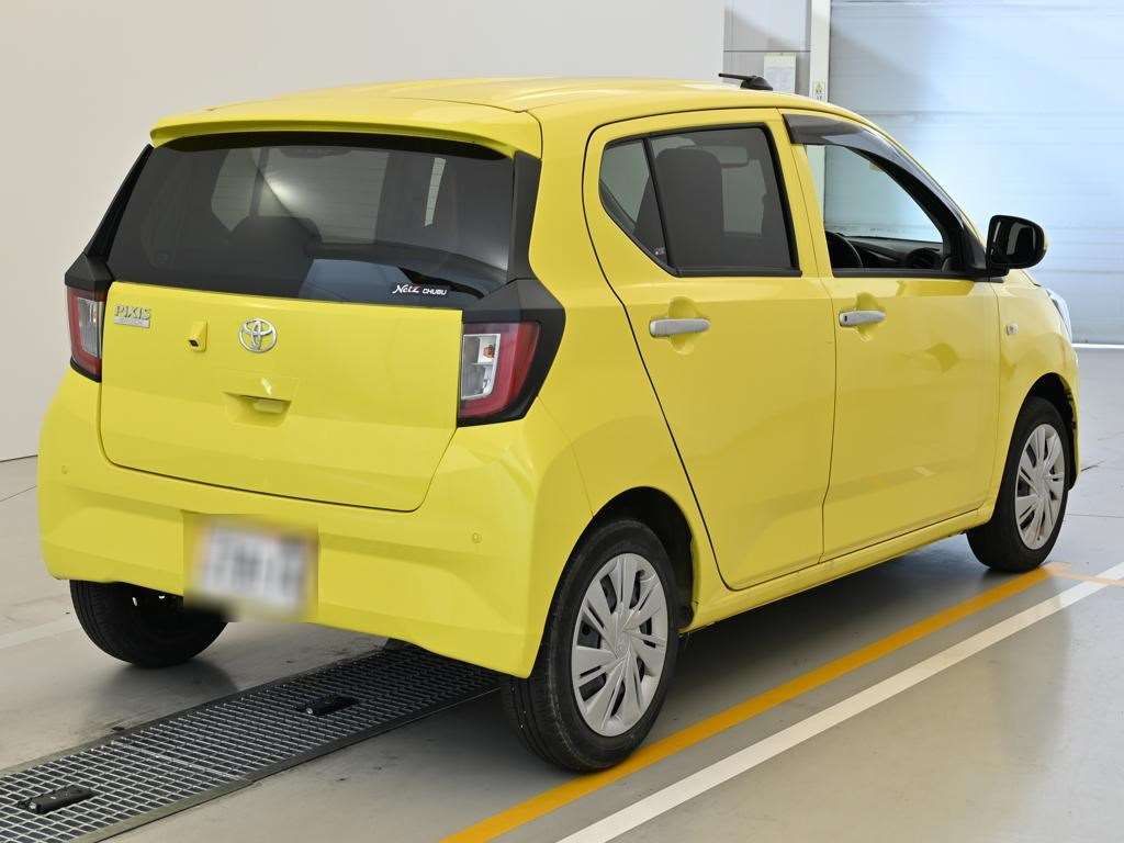 2023 Toyota Pixis Epoch X SA III auction photo 2