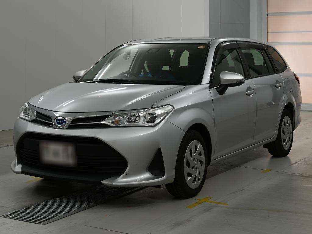 Japan Auction Vehicles 14 2021 Toyota Corolla Fielder ハイブリッド EX auction photo