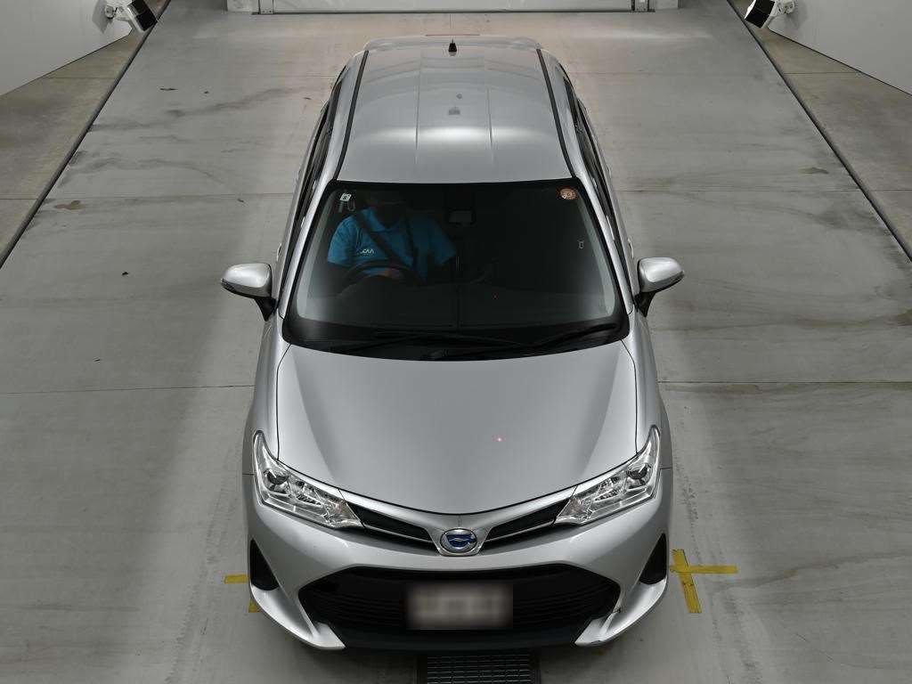 2021 Toyota Corolla Fielder ハイブリッド EX auction photo 7