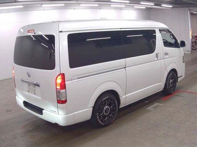 2017 Toyota Hiace Long Super GL 4WD auction photo 5