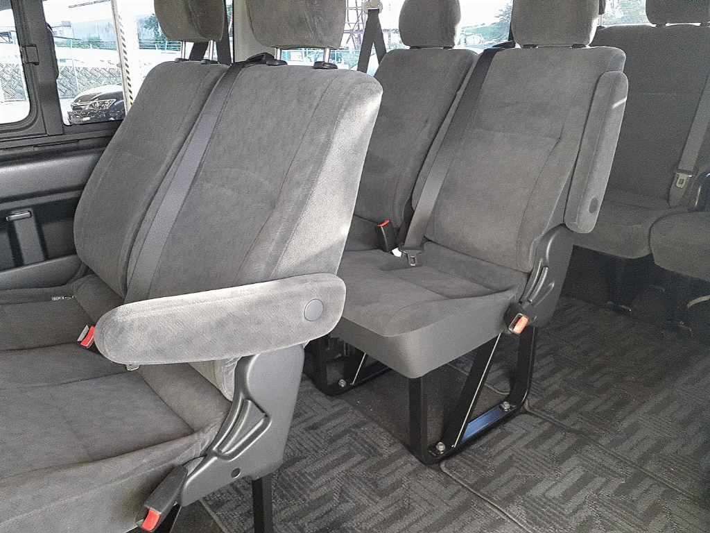 2022 Toyota Hiace GL auction photo 12