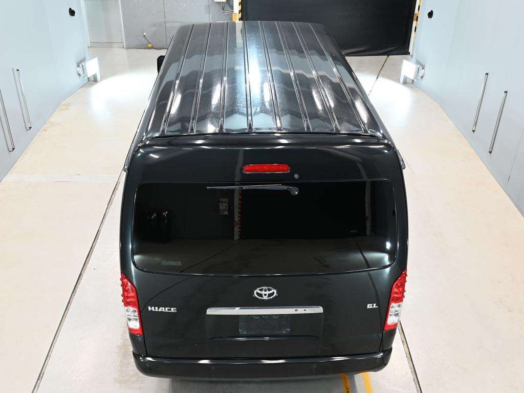 2022 Toyota Hiace GL auction photo 8