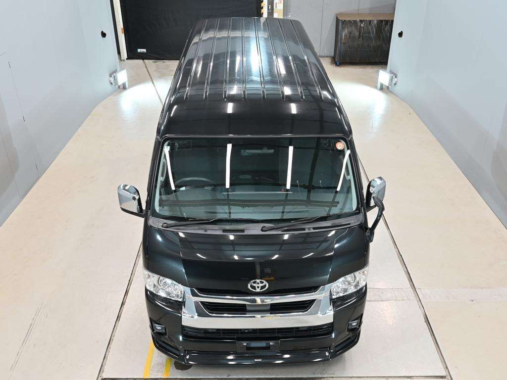 2022 Toyota Hiace GL auction photo 7