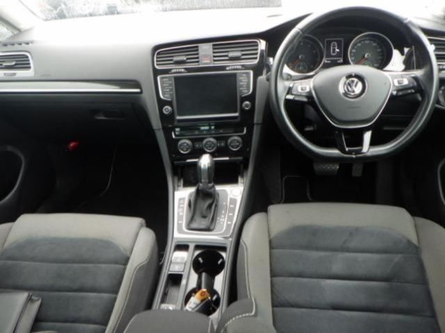 2017 Volkswagen ゴルフ TSIハイライン コネクト auction photo 3